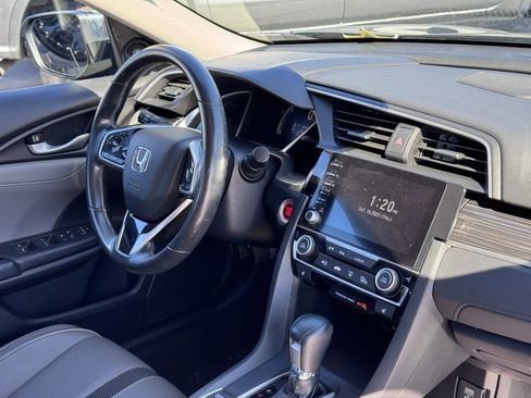 Used 2021 Honda Civic Touring image 27