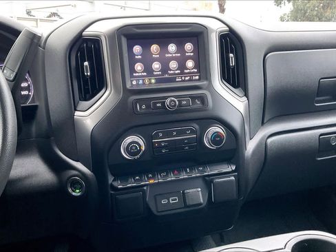 Used 2025 Chevrolet Silverado 1500 Custom image 37