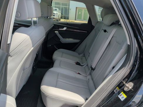 Used 2018 Audi Q5 2.0T Premium Plus w/ Premium Plus Package AWD/4WD image 36