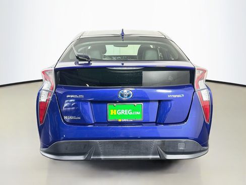 Used 2016 Toyota Prius Four Touring FWD image 8