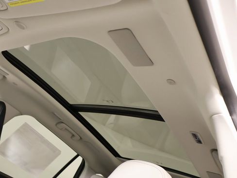 New 2026 Lincoln Aviator Reserve image 16