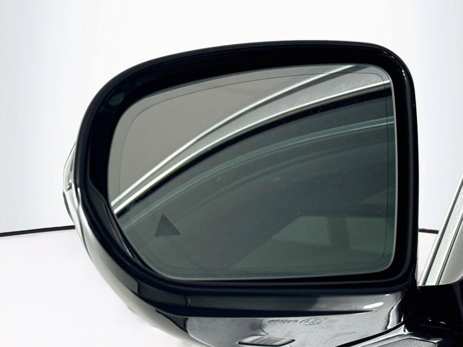 Used 2019 Mercedes-Benz E 300 image 5