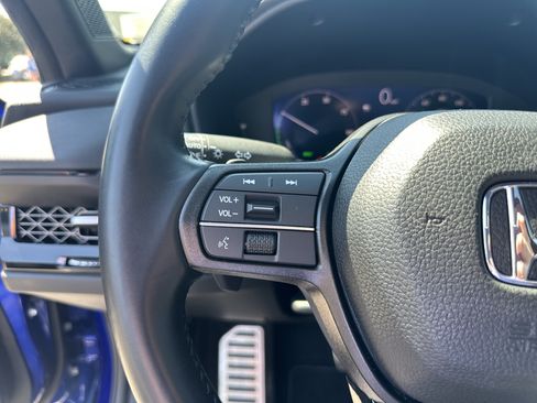 Used 2023 Honda Accord Sport image 23