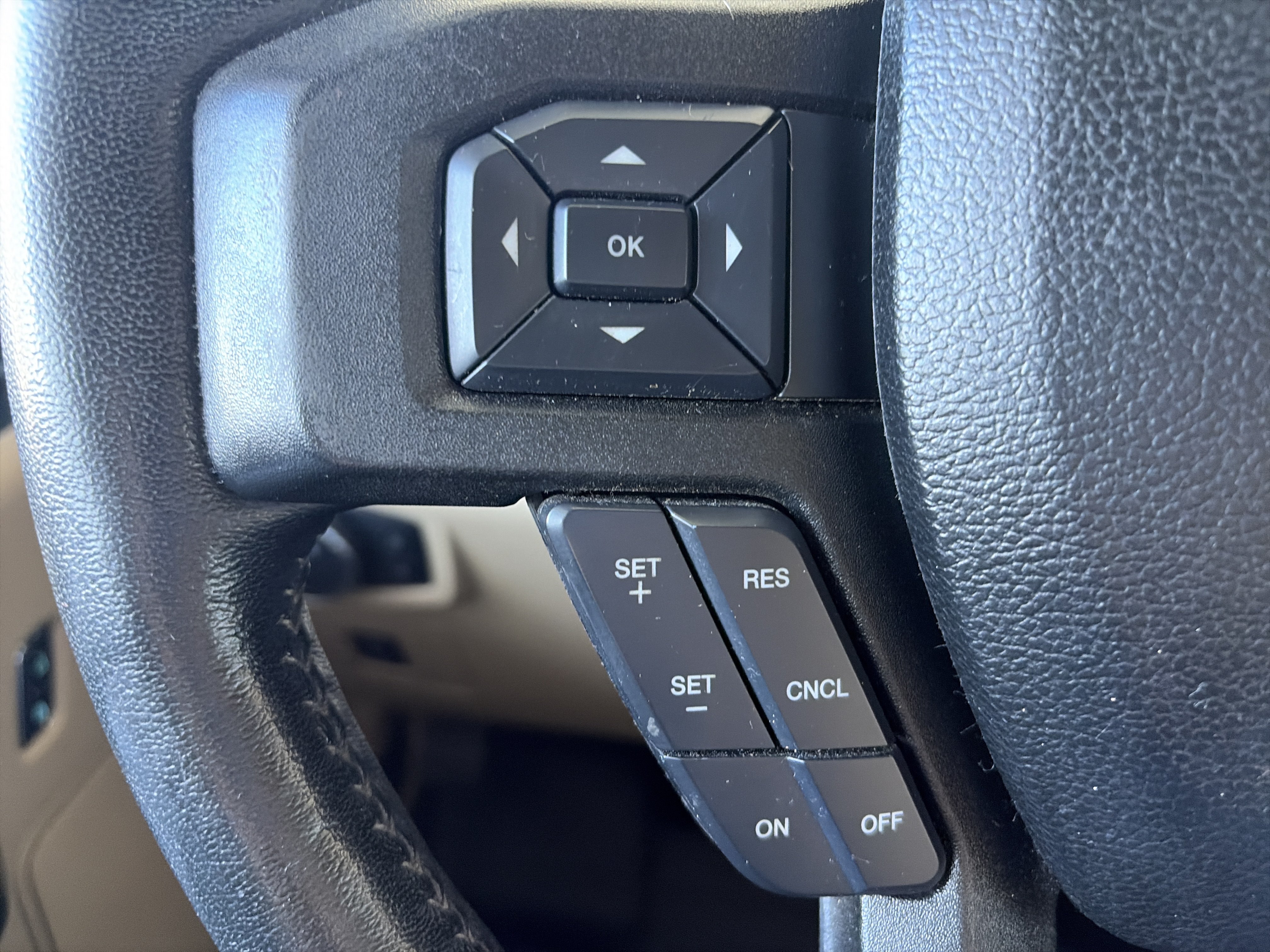 Used 2017 Ford F150 XLT w/ Equipment Group 301A Mid AWD/4WD image 18
