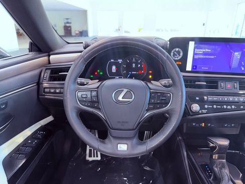Used 2023 Lexus ES 350 F Sport image 18