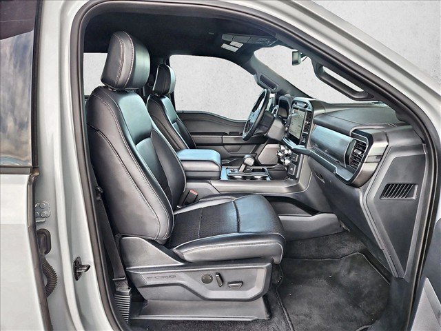 Used 2025 Ford F150 Lariat AWD/4WD image 21