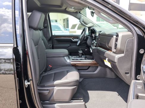 New 2026 GMC Sierra 1500 Elevation w/ Elevation Premium Package AWD/4WD image 28