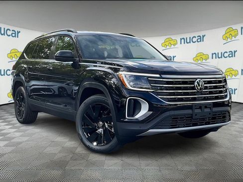 New 2026 Volkswagen Atlas SE AWD/4WD image 1