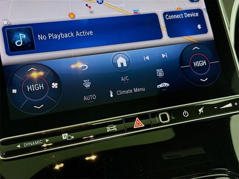 Used 2025 Mercedes-Benz C 300 4MATIC Sedan image 17