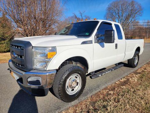 Used 2016 Ford F250 XL w/ XL Value Package image 2