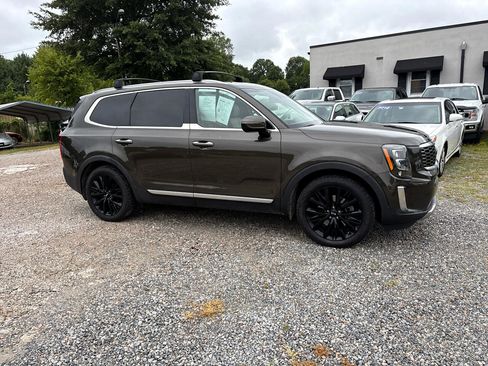 Used 2020 Kia Telluride SX w/ Towing Package image 6