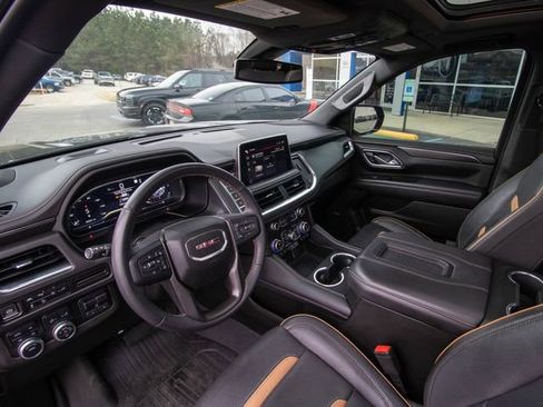 Used 2022 GMC Yukon XL AT4 w/ Max Trailering Package image 6