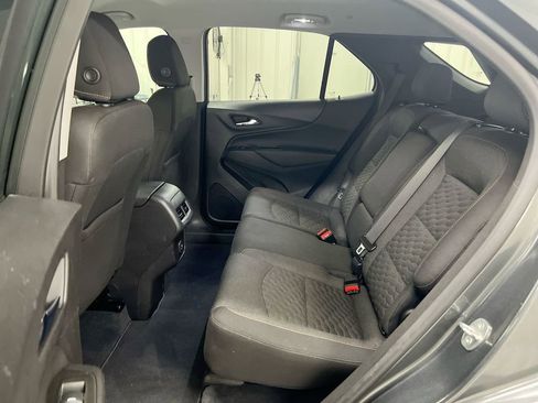 Used 2021 Chevrolet Equinox LT image 22