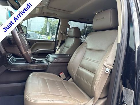 Used 2015 GMC Sierra 3500 Denali w/ Duramax Plus Package AWD/4WD image 9