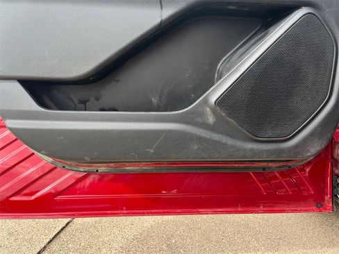 Used 2020 Ford Explorer XLT w/ Comfort Package image 18