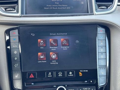 Used 2023 INFINITI QX50 Luxe AWD/4WD image 25