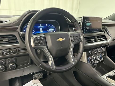 Certified 2023 Chevrolet Tahoe LT w/ Luxury Package AWD/4WD image 4
