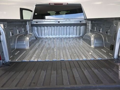 Used 2025 Chevrolet Silverado 1500 LT image 19