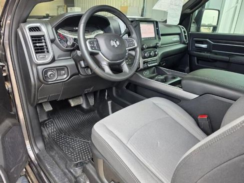 Used 2024 RAM 5500 SLT w/ Quick Order Package 2YG SLT AWD/4WD image 15