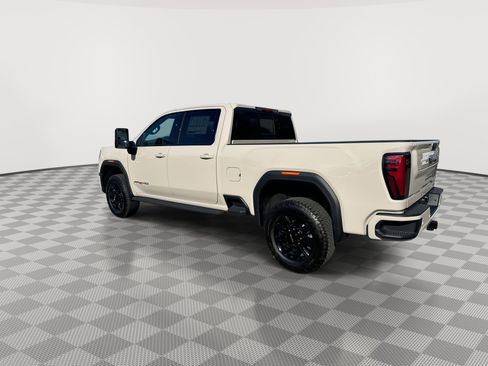 New 2026 GMC Sierra 2500 AT4 image 6