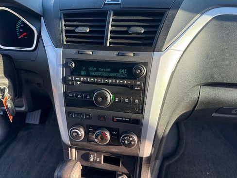 Used 2012 Chevrolet Traverse LT FWD image 31
