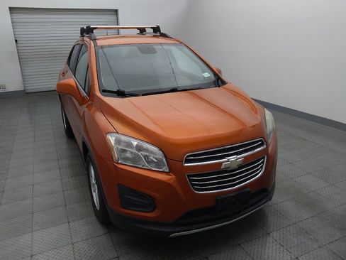 Used 2016 Chevrolet Trax LT w/ LT Convenience Package FWD image 14