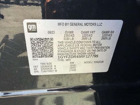 Certified 2024 Cadillac XT4 Premium Luxury AWD/4WD image 19