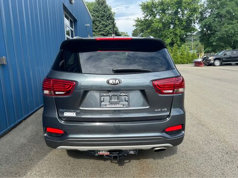 Used 2020 Kia Sorento EX image 17