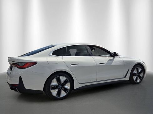 Used 2026 BMW i4 eDrive40 w/ Driving Assistance Package RWD image 7