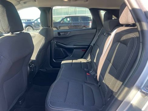 Used 2024 Ford Escape Active AWD/4WD image 17