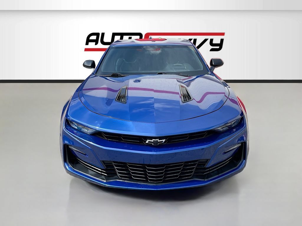 Used 2022 Chevrolet Camaro SS RWD image 2