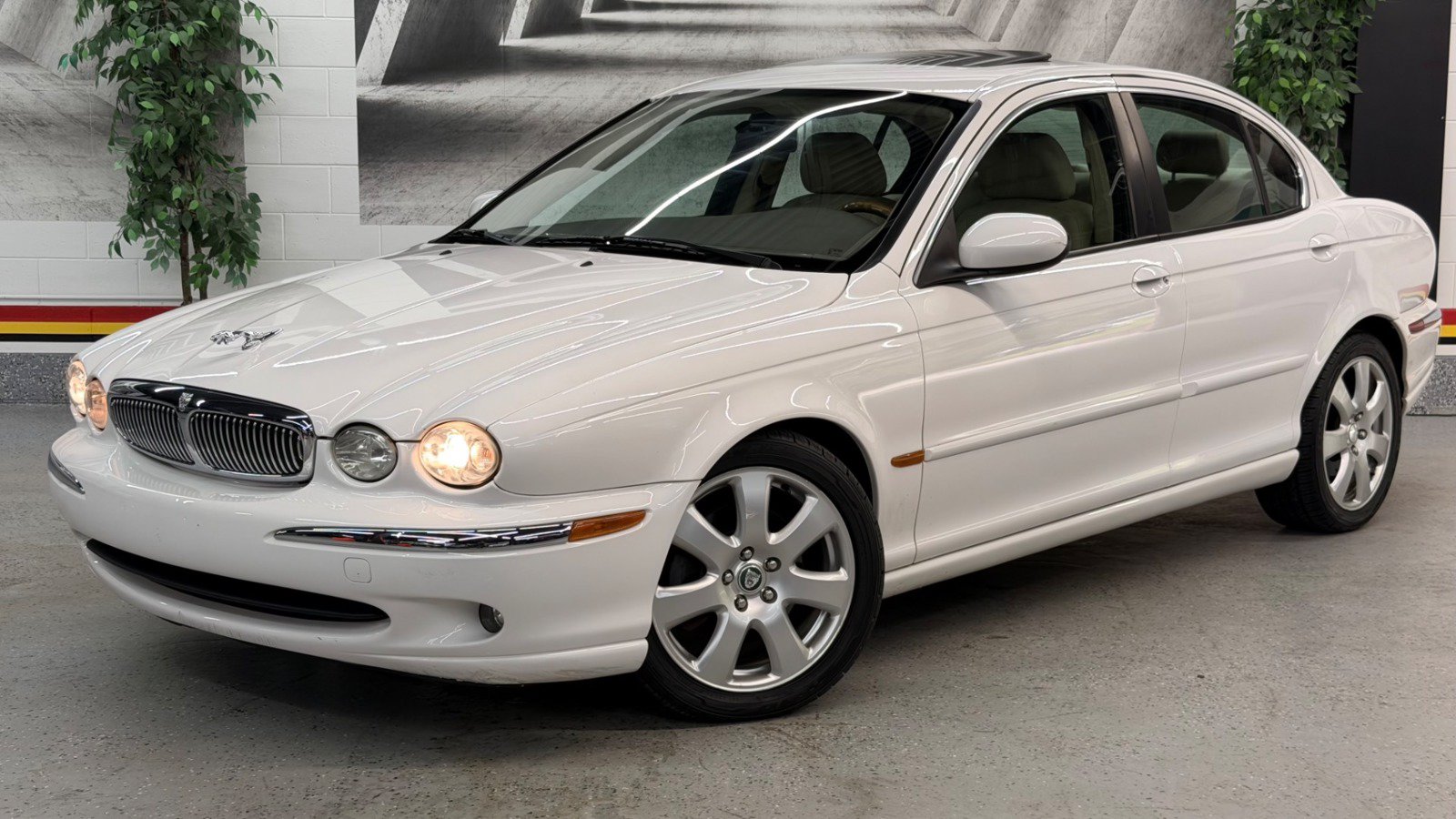 Used 2005 Jaguar X-TYPE 3.0 AWD/4WD image 3