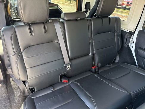 Used 2023 Jeep Wrangler Unlimited Sahara w/ Cold Weather Group image 23