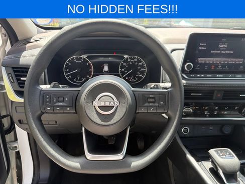 Used 2023 Nissan Rogue S FWD image 15