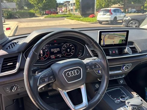 Used 2018 Audi Q5 2.0T Premium Plus AWD/4WD image 11