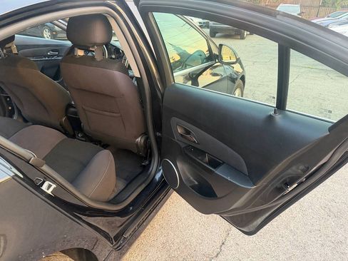 Used 2012 Chevrolet Cruze LT FWD image 14