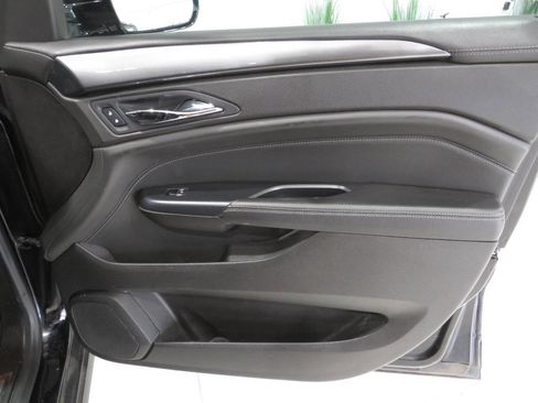 Used 2014 Cadillac SRX FWD image 22