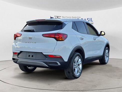 Used 2024 Buick Encore GX Preferred w/ Comfort Package image 5