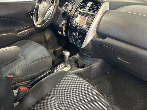 Used 2016 Nissan Versa Note SV FWD image 17