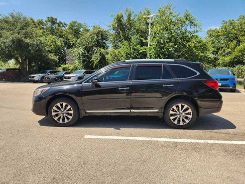 Used 2018 Subaru Outback 3.6R Touring AWD/4WD image 4