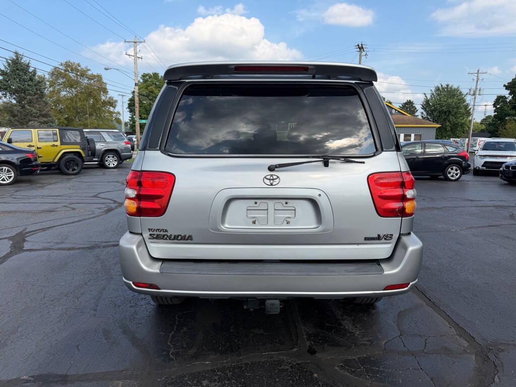 Used 2003 Toyota Sequoia Limited RWD image 9