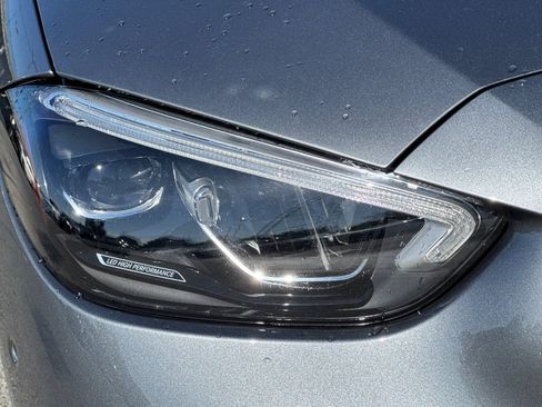 Used 2023 Mercedes-Benz C 300 Sedan image 12