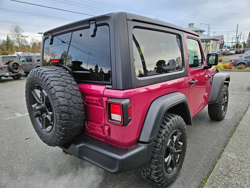 Used 2022 Jeep Wrangler Sport S image 5