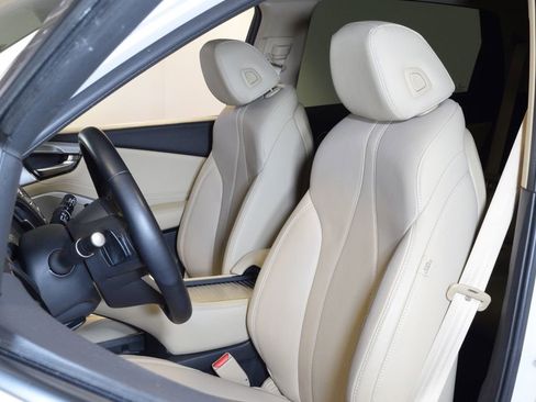 Used 2023 Acura RDX AWD w/ Technology Package image 3