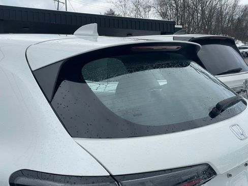 Used 2023 Honda HR-V LX image 31