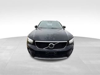 Used 2020 Volvo XC40 T5 Momentum w/ Protection Package Premier video 2