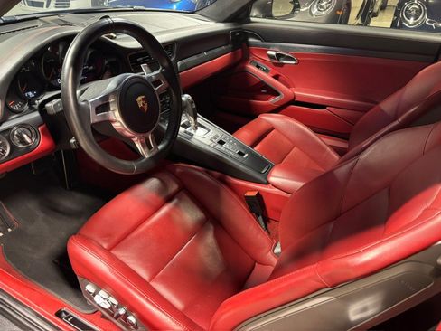 Used 2015 Porsche 911 Carrera S image 8