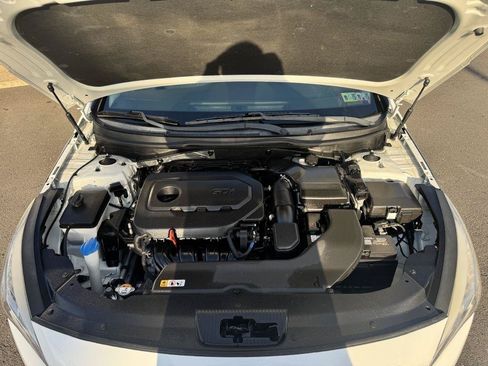 Used 2017 Hyundai Sonata SE FWD image 25