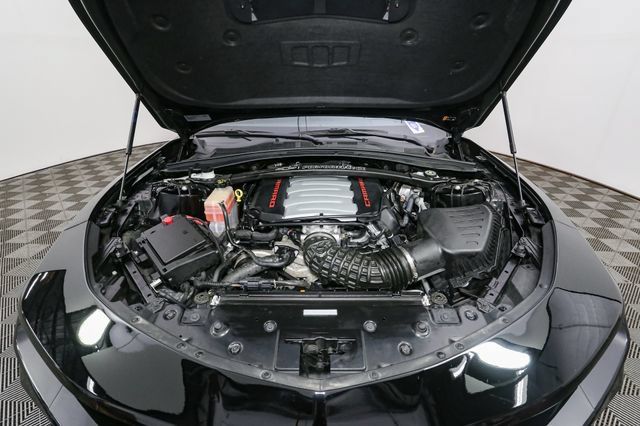 Used 2023 Chevrolet Camaro SS RWD image 5