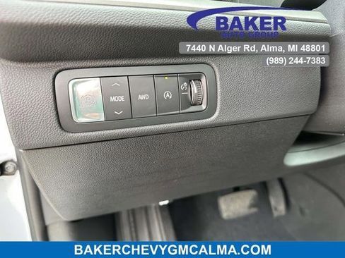 New 2026 Chevrolet Traverse LT w/ Sun and Wheel Package image 11